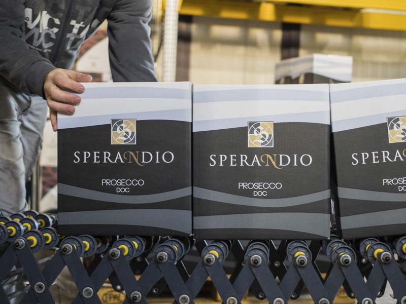 Sperandio Vini Imbottigliamento